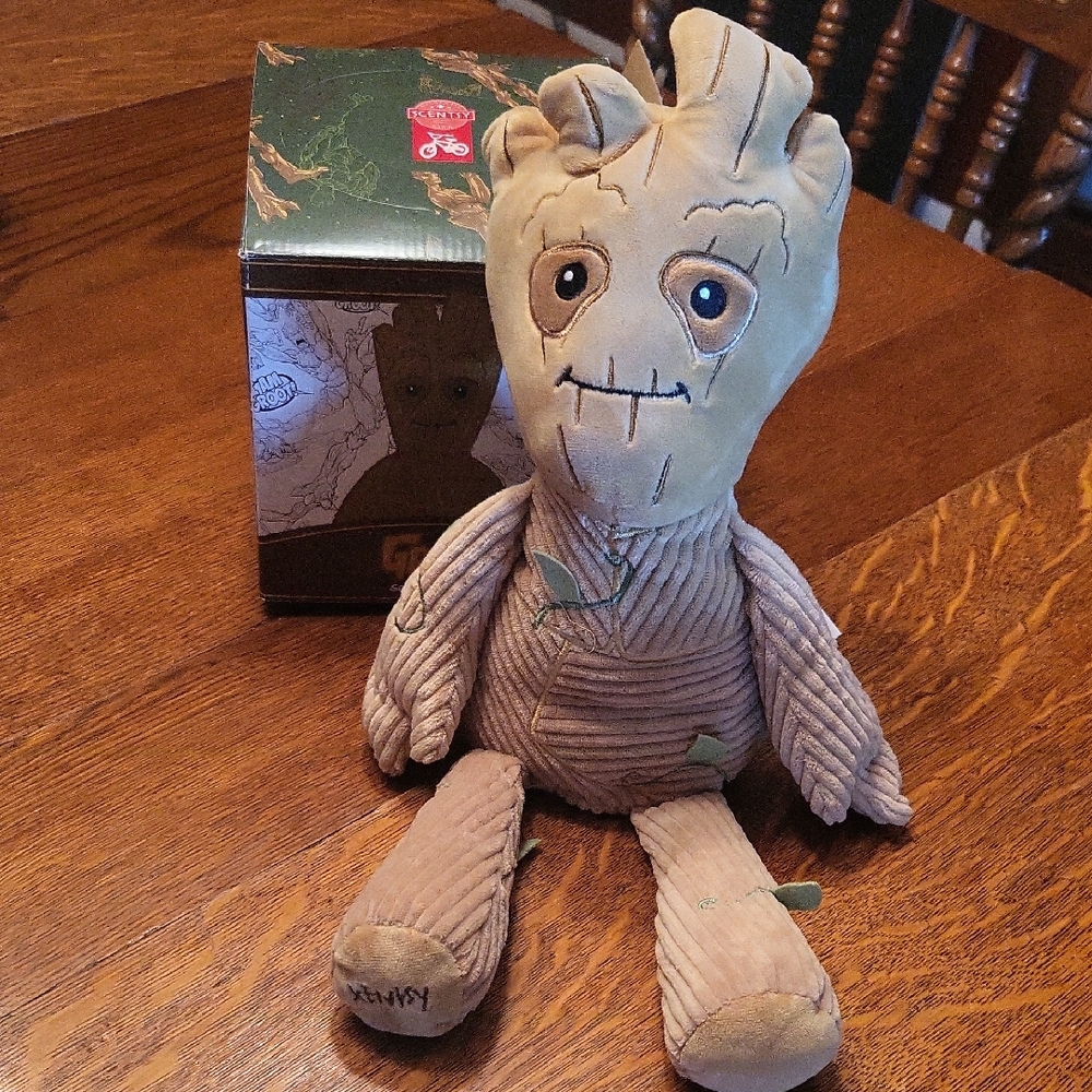 Scentsy Buddy Marvel Groot